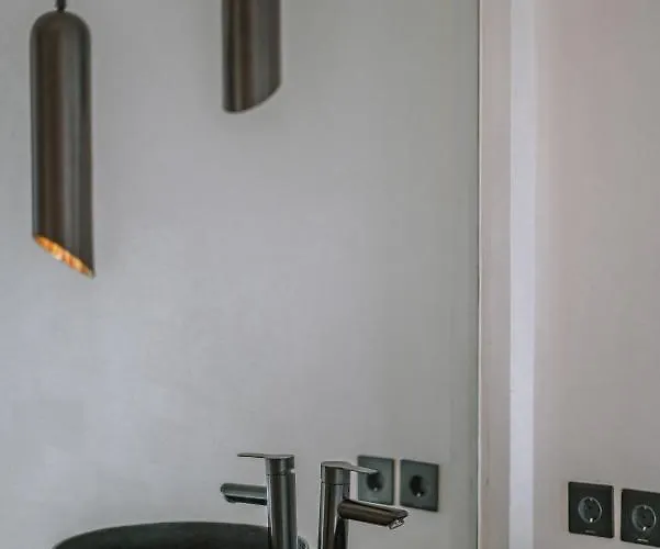 Villa Baliwood: Splendid 2br - 200m Away From The