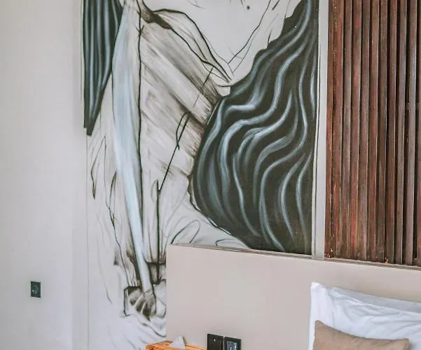 Baliwood: Splendid 2br - 200m Away From The Canggu (Bali)