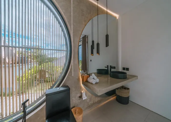 Baliwood: Splendid 2br - 200m Away From The Canggu (Bali)