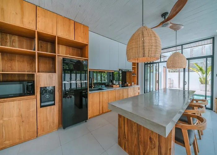 Baliwood: Splendid 2br - 200m Away From The Canggu (Bali)