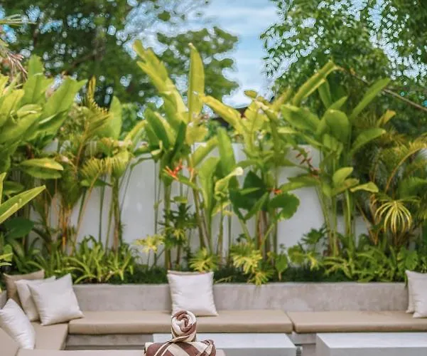 Villa Baliwood: Splendid 2br - 200m Away From The